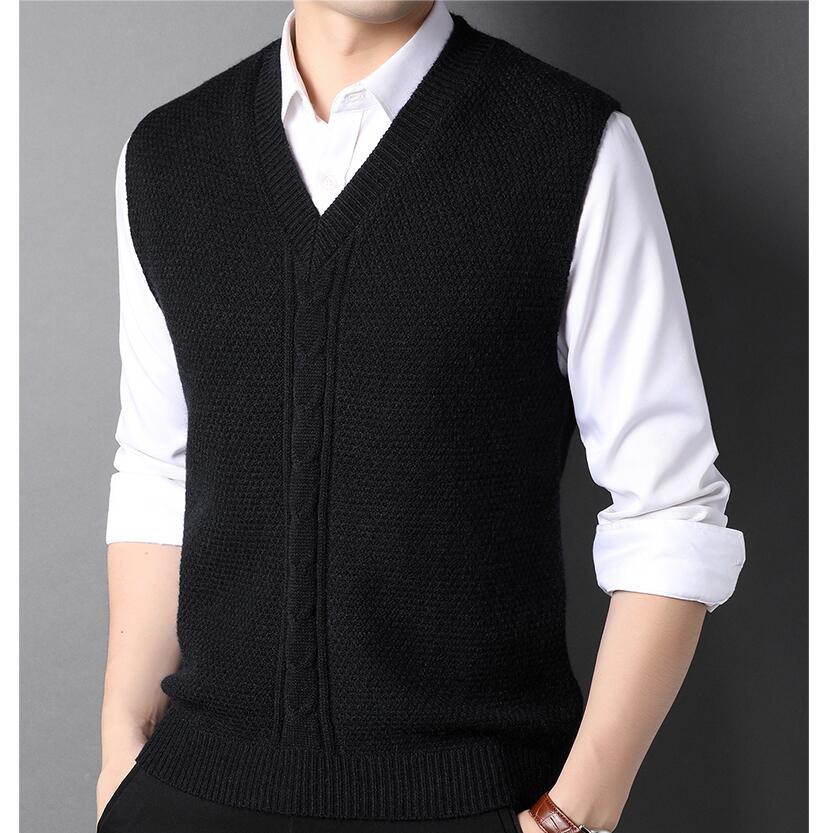 Warm Versatile British Style Men's Tank Tops (Spring/Autumn)
