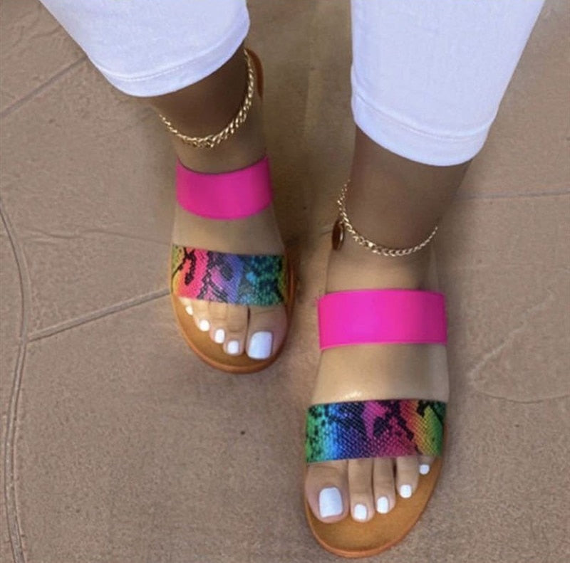 Summer New Women's Slippers Flip Flops Female Slides Beach Shoes Woman Open Toe Flats Sandals Slippers Chaussures Femme