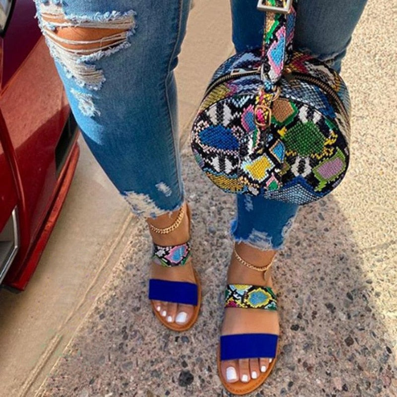 Summer New Women's Slippers Flip Flops Female Slides Beach Shoes Woman Open Toe Flats Sandals Slippers Chaussures Femme