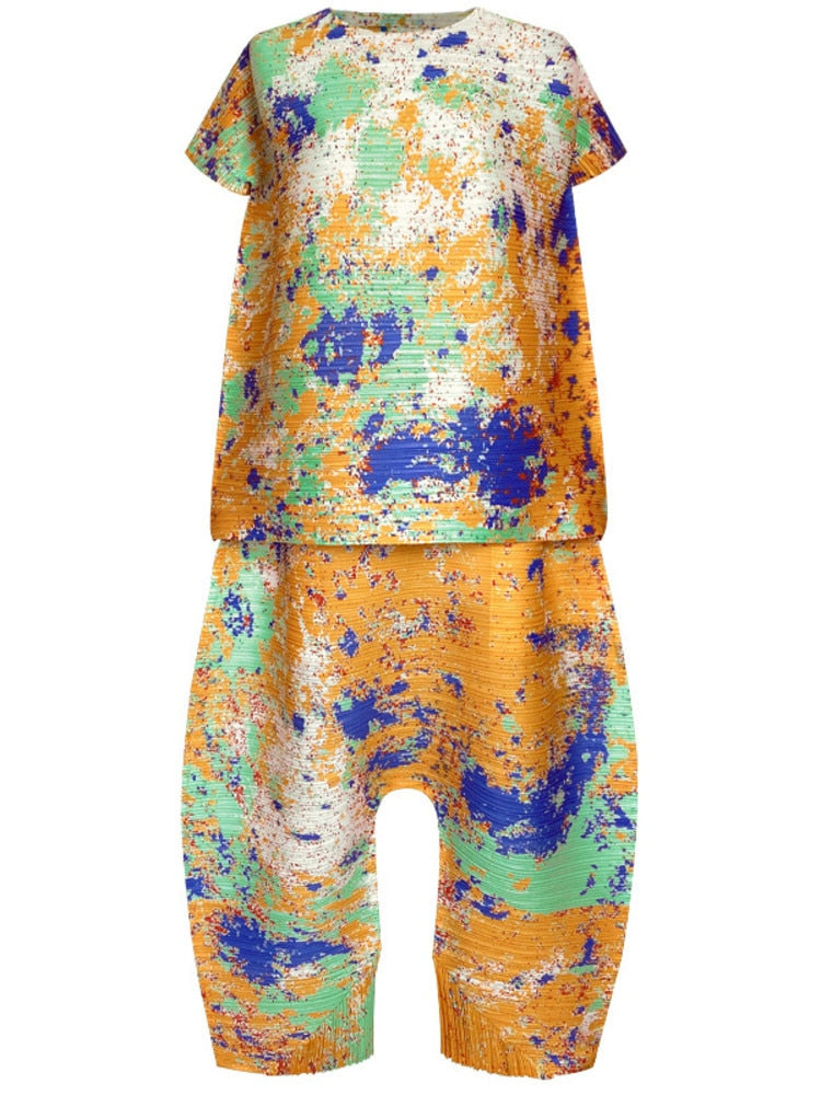 Woman Pleated Printing 2 Pieces Set Print Short Sleeve O Neck T Shirt And Casual Lose Harem Pants