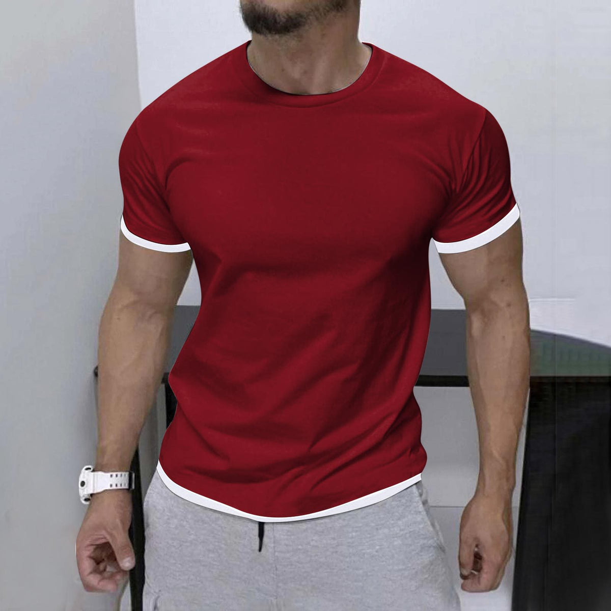 Men's Stylish Contrast Color Short-sleeve T-shirt